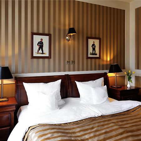 Hotel Diament Arsenal Palace Katowice - Chorzów Kamer foto