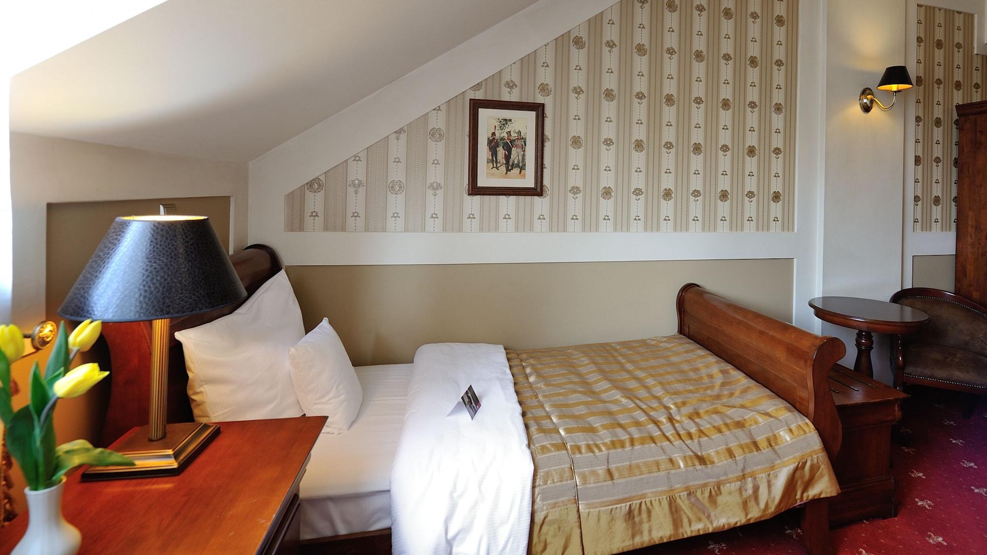 Hotel Diament Arsenal Palace Katowice - Chorzów Buitenkant foto