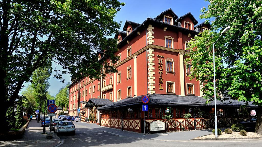 Hotel Diament Arsenal Palace Katowice - Chorzów Buitenkant foto