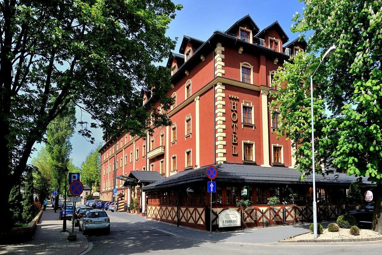 Hotel Diament Arsenal Palace Katowice - Chorzów Buitenkant foto